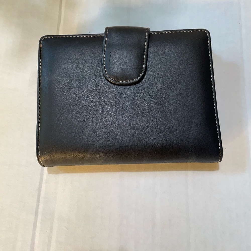Black Genuine Leather Wallet (Excellent Condition)